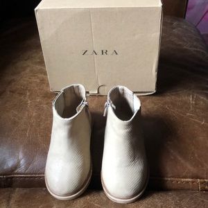 Zara toddler booties